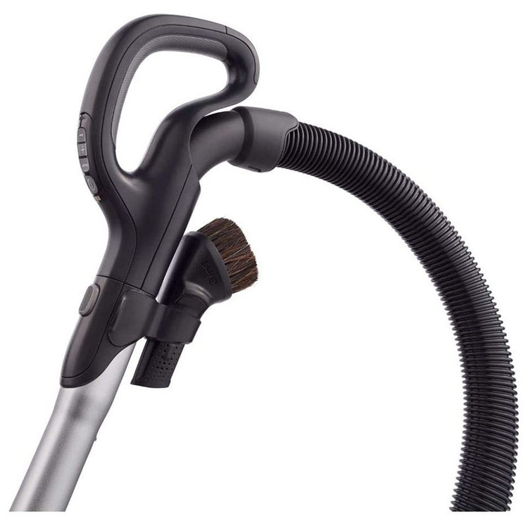 جاروبرقی 2200 وات آ ا گ مدل VX82-1-ALR